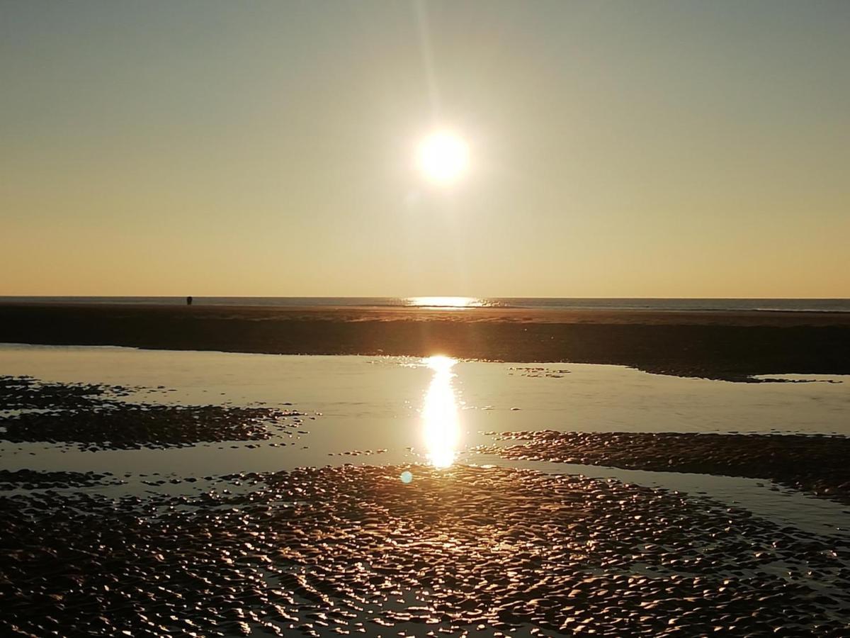 Fort-Mahon : Superbe T2 A 2 Pas De La Plage Avec Parking Prive - Fr-1-482-15 Luaran gambar